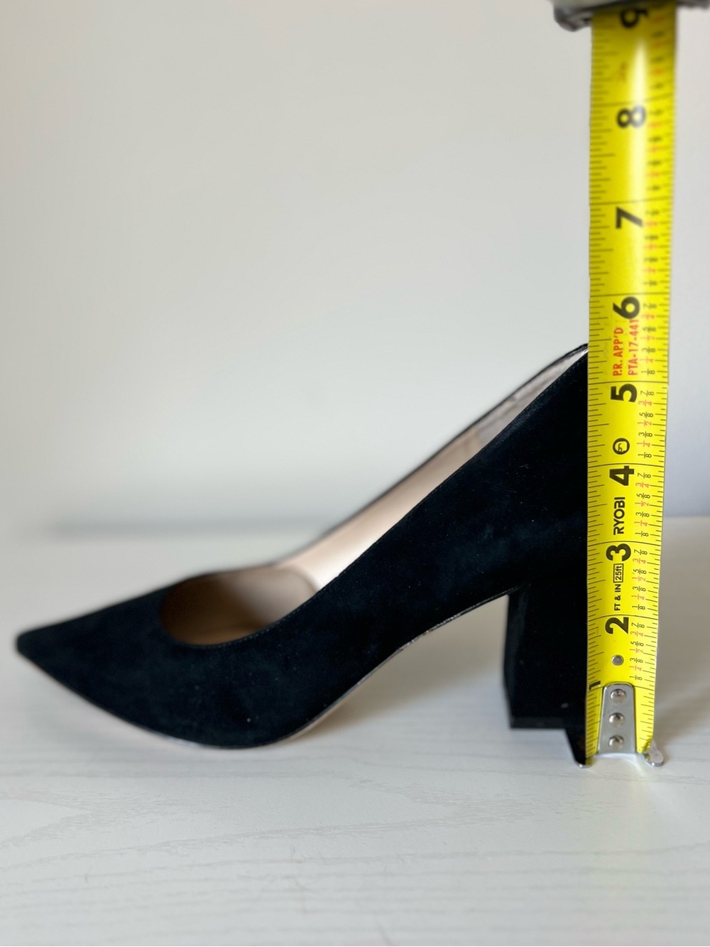 Marc Fisher LTD Zala Black Suede Pointed Toe Pumps 7.5 - Picture 6 of 11